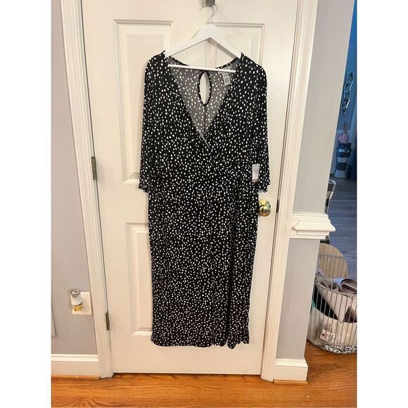 Catherine’s Black Splotch Polka Dot Surplice Neckline Wide Leg Jumpsuit sz 1X NW - Picture 1 of 7